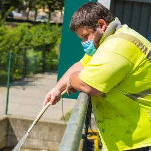 Professional gutter cleaning services